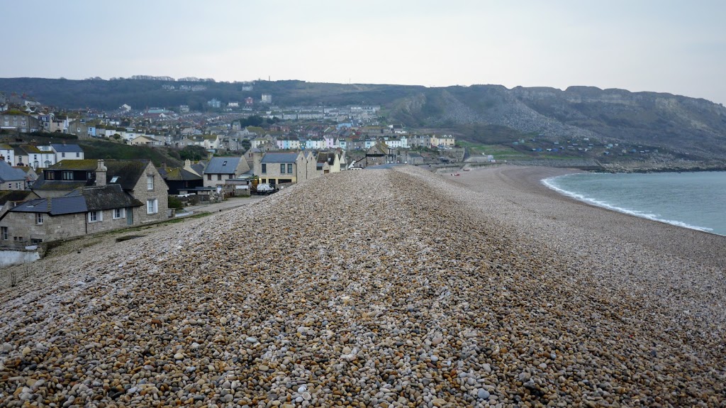 Chesil Beach – Looking West