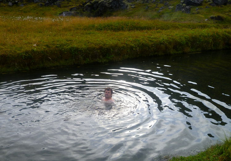 Geothermal hot spring bath