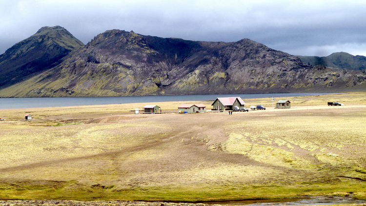 Lake at Álftavatn
